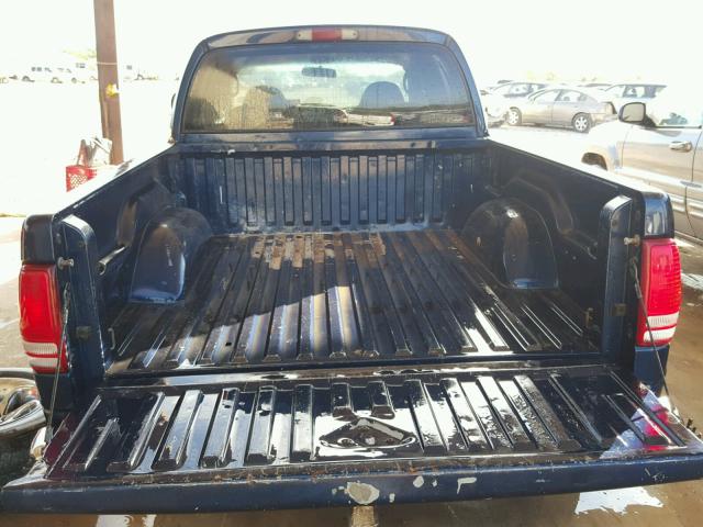 1B7GL2AZ0YS665365 - 2000 DODGE DAKOTA QUA BLUE photo 9