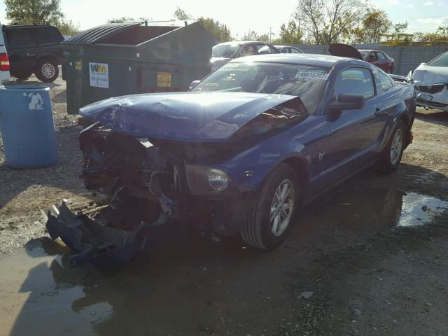 1ZVHT80N795133274 - 2009 FORD MUSTANG BLUE photo 2