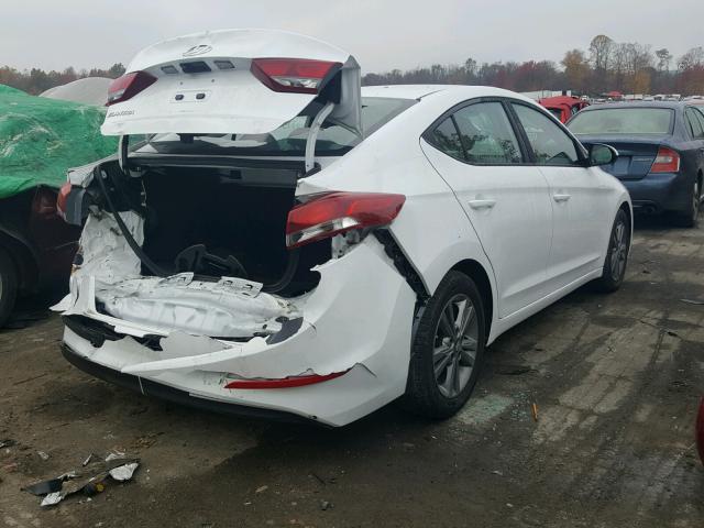 5NPD84LF3HH211631 - 2017 HYUNDAI ELANTRA SE WHITE photo 4