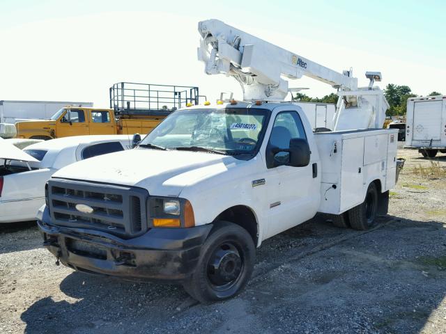 1FDWF36P66EA16693 - 2006 FORD F350 WHITE photo 2