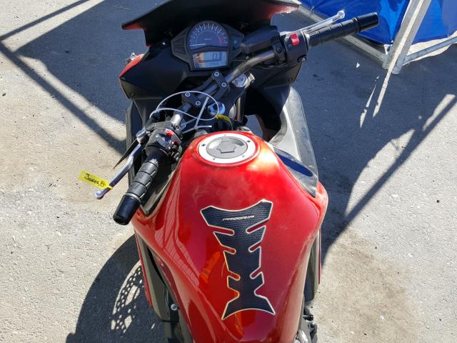 JKAEXEE13GDA21232 - 2016 KAWASAKI EX650 E RED photo 5