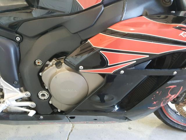 JH2SC57055M102534 - 2005 HONDA CBR1000 RR BLACK photo 7