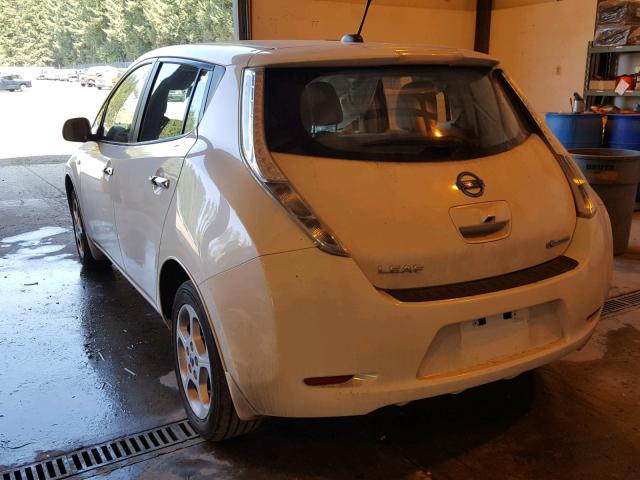 JN1AZ0CPXBT006105 - 2011 NISSAN LEAF SV WHITE photo 3