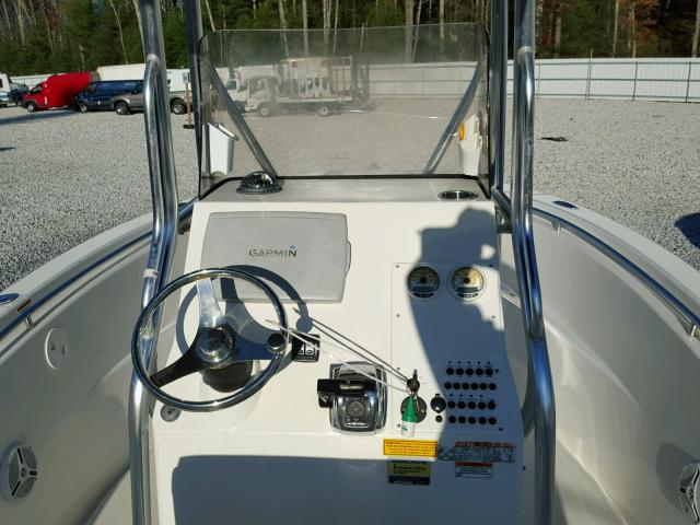 TJZ2R139D808 - 2008 TRIT BOAT WHITE photo 5