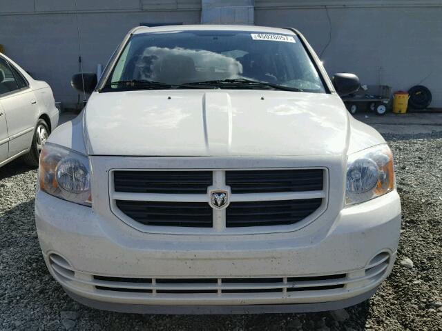 1B3HB28B18D769966 - 2008 DODGE CALIBER WHITE photo 9