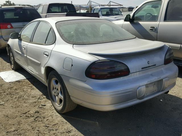 1G2WK52J82F288040 - 2002 PONTIAC GRAND PRIX SILVER photo 3