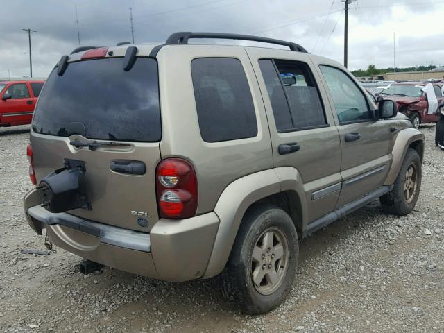 1J4GK38KX5W689513 - 2005 JEEP LIBERTY RE BEIGE photo 4