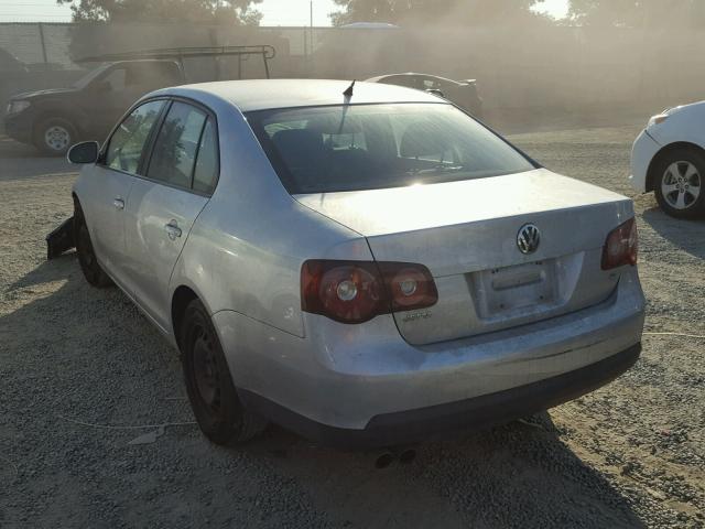 3VWJZ71K89M065561 - 2009 VOLKSWAGEN JETTA S SILVER photo 3