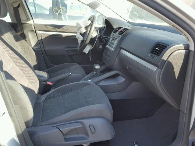 3VWJZ71K89M065561 - 2009 VOLKSWAGEN JETTA S 银色 照片 5