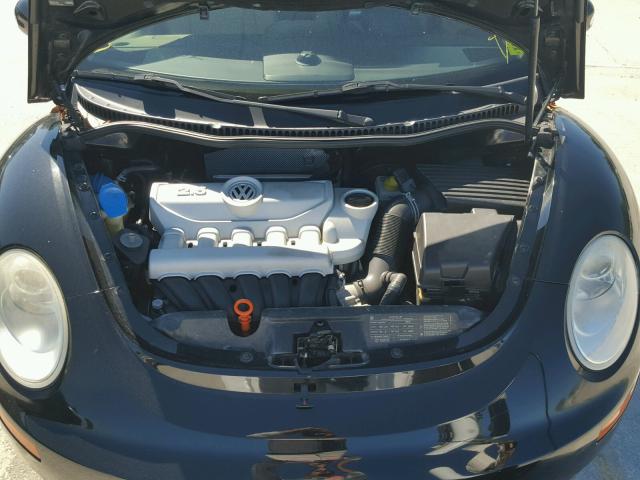 3VWRG31YX9M401345 - 2009 VOLKSWAGEN NEW BEETLE 黑色 照片 7