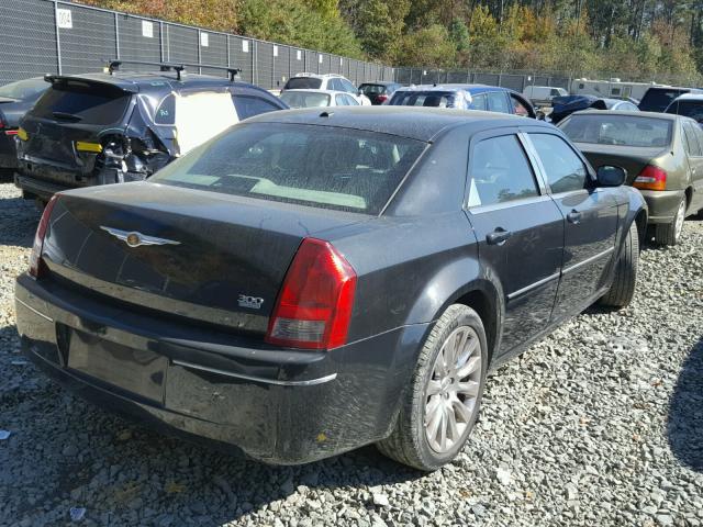 2C3KA53G36H509567 - 2006 CHRYSLER 300 TOURIN BLACK photo 4