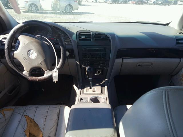 1LNHM86SX5Y604836 - 2005 LINCOLN LS WHITE photo 9