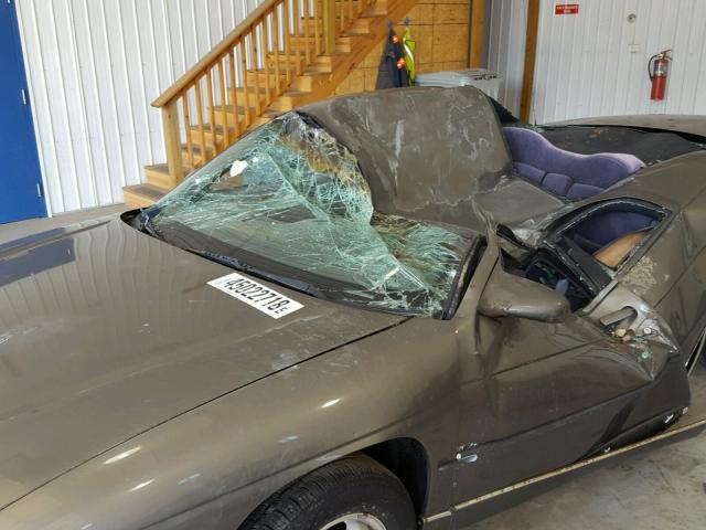 2G1WW12M6T9309652 - 1996 CHEVROLET MONTE CARL ნაცრისფერი ფოტო 8