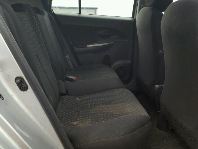 JTKKU4B45B1013983 - 2011 TOYOTA SCION XD SILVER photo 6