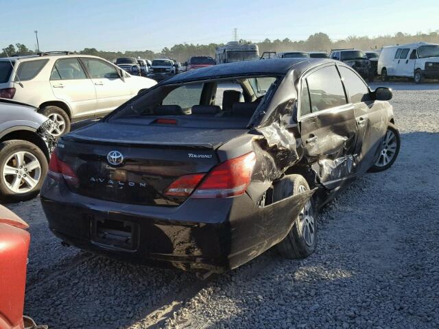 4T1BK36B38U298038 - 2008 TOYOTA AVALON XL BLACK photo 4