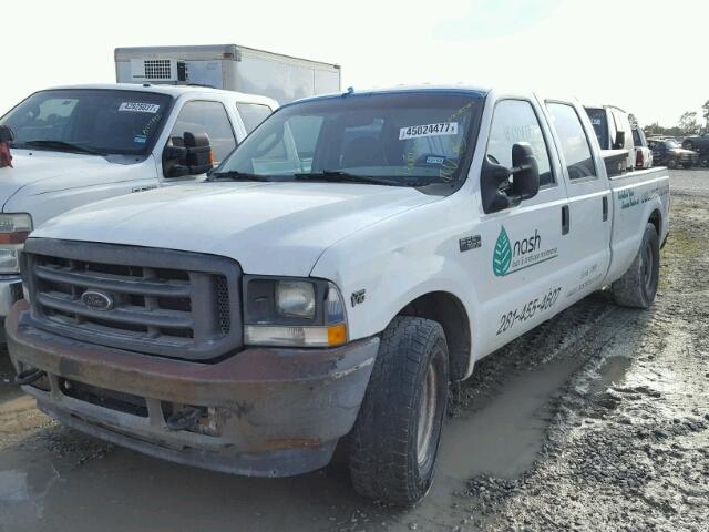 1FTSW30S13ED73596 - 2003 FORD F350 SRW S WHITE photo 2