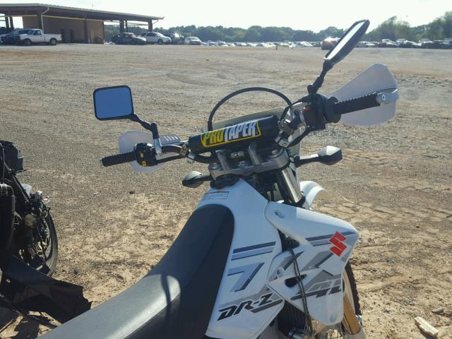 JS1SK43A0J2100520 - 2018 SUZUKI DR-Z400 S WHITE photo 5