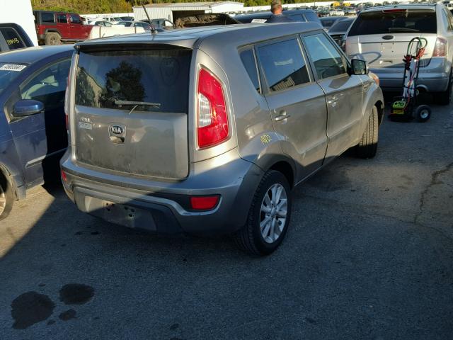 KNDJT2A61D7602851 - 2013 KIA SOUL + GRAY photo 4