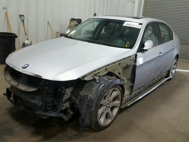 WBAVB33516KS36465 - 2006 BMW 330 I SILVER photo 2