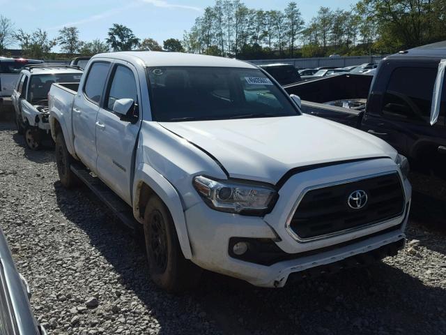 5TFCZ5AN0HX071521 - 2017 TOYOTA TACOMA DOU WHITE photo 1