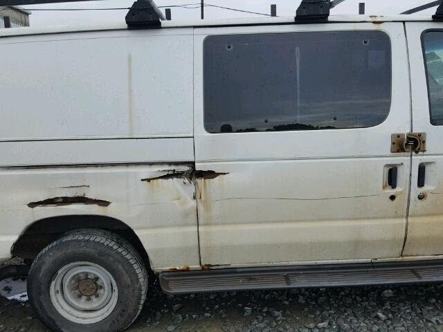 1FTSS34S12HB47108 - 2002 FORD E350 WHITE photo 9