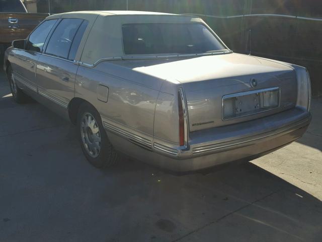 1G6KF5493WU771960 - 1998 CADILLAC DEVILLE CO BEIGE photo 3