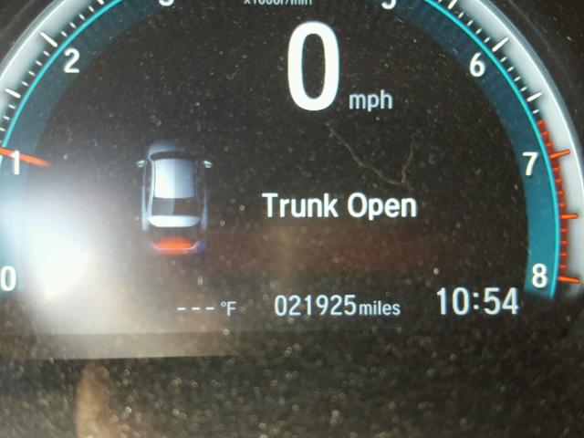 2HGFC2F7XGH513491 - 2016 HONDA CIVIC EX WHITE photo 8