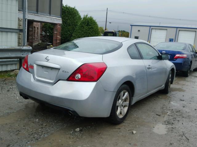 1N4AL24E68C266586 - 2008 NISSAN ALTIMA SILVER photo 4