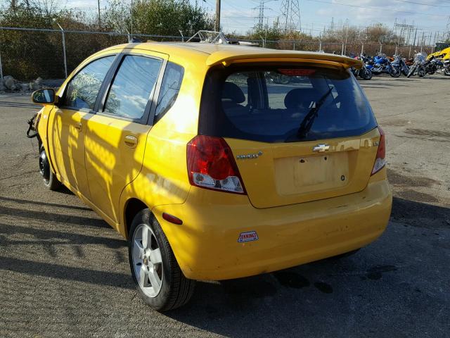 KL1TD66678B111815 - 2008 CHEVROLET AVEO BASE Żółty zdjęcie 3