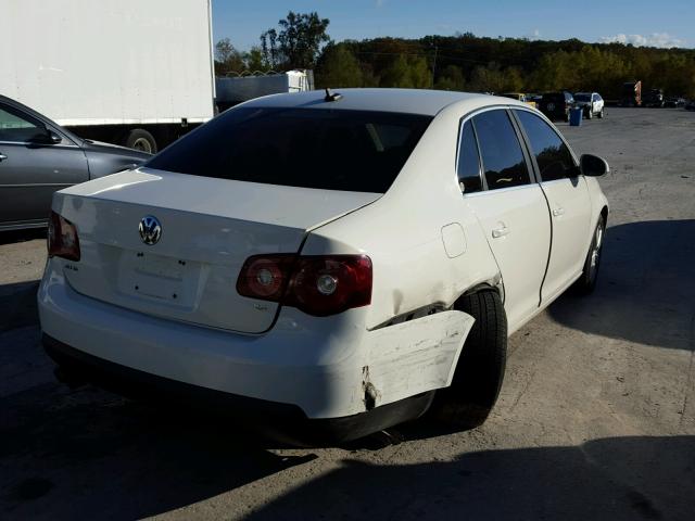 3VWRM71K68M188727 - 2008 VOLKSWAGEN JETTA SE WHITE photo 4