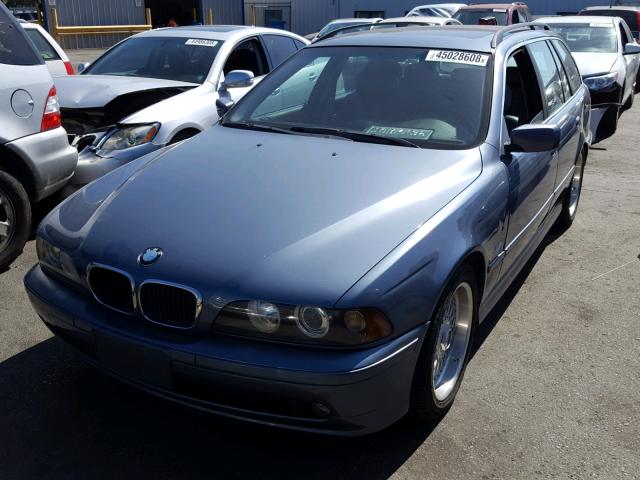 WBADS33411GD50080 - 2001 BMW 525 IT BLUE photo 2