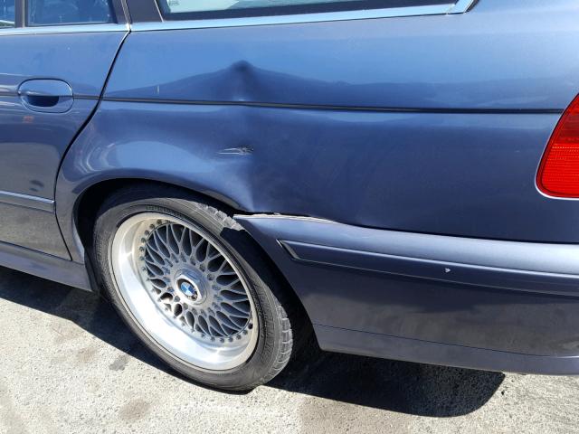 WBADS33411GD50080 - 2001 BMW 525 IT BLUE photo 9
