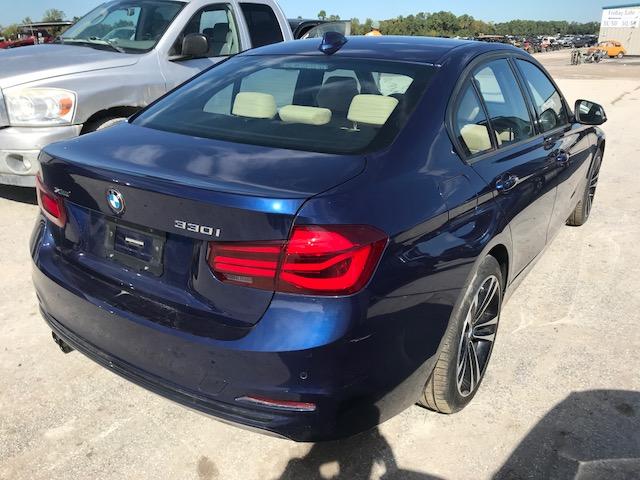 WBA8D9G57JNU70850 - 2018 BMW 330 XI Mavi fotoğraf 4
