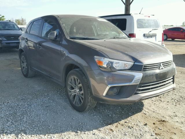 JA4AP3AU2HZ047518 - 2017 MITSUBISHI OUTLANDER BROWN photo 1