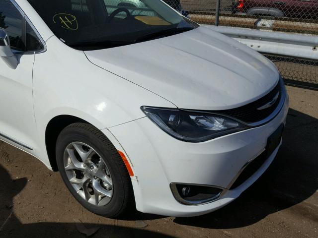 2C4RC1GG3JR272590 - 2018 CHRYSLER PACIFICA L 白色 照片 9