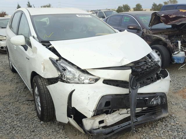 JTDZN3EU9HJ068972 - 2017 TOYOTA PRIUS V WHITE photo 1