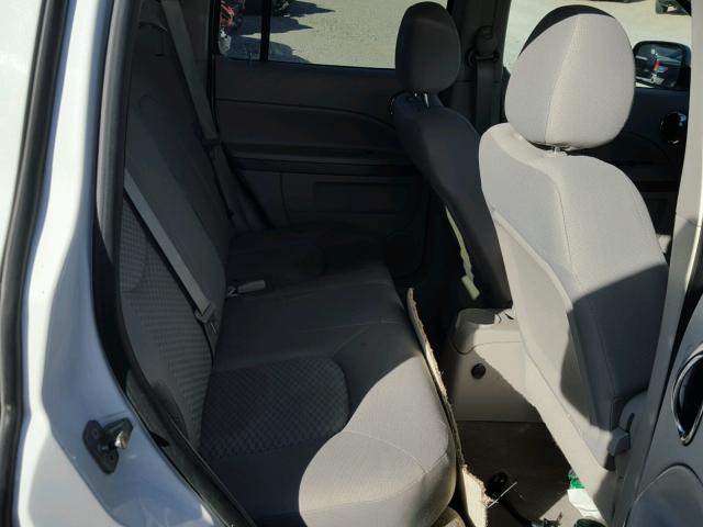 3GNCA13BX9S631736 - 2009 CHEVROLET HHR LS WHITE photo 6