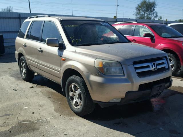 5FNYF18516B004253 - 2006 HONDA PILOT EX GOLD photo 1