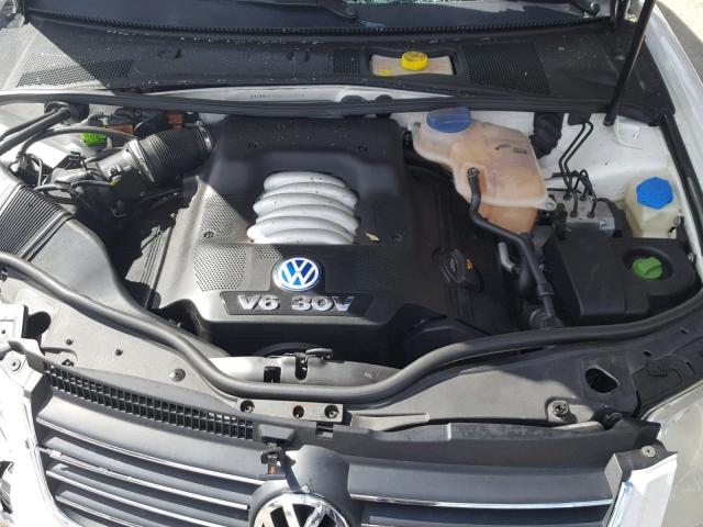 WVWWH63B03E158302 - 2003 VOLKSWAGEN PASSAT GLX თეთრი ფოტო 7