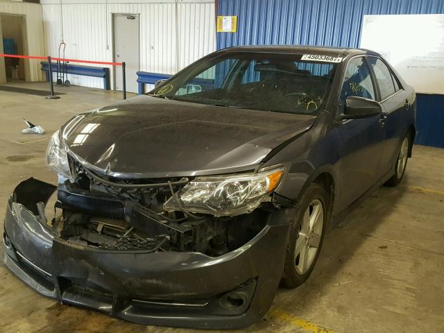 4T1BF1FK3DU649355 - 2013 TOYOTA CAMRY L GRAY photo 2