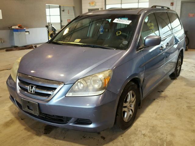 5FNRL38685B056236 - 2005 HONDA ODYSSEY EX BLUE photo 2