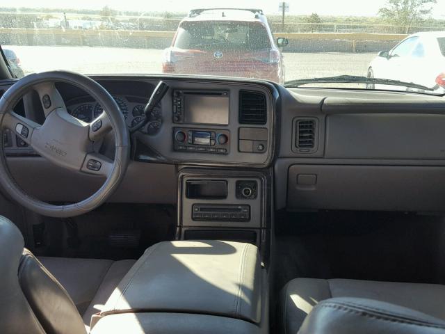 1GKEK63U86J120329 - 2006 GMC YUKON DENA GRAY photo 9