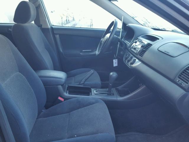 4T1BE32K92U034956 - 2002 TOYOTA CAMRY LE 黑色 照片 5