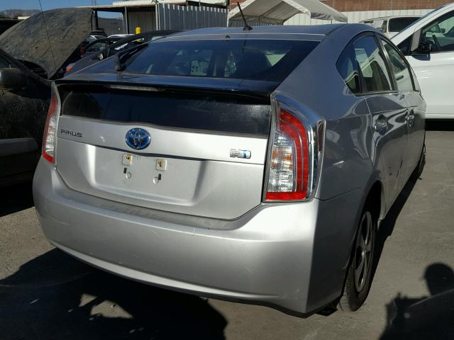 JTDKN3DU0D5620610 - 2013 TOYOTA PRIUS SILVER photo 4