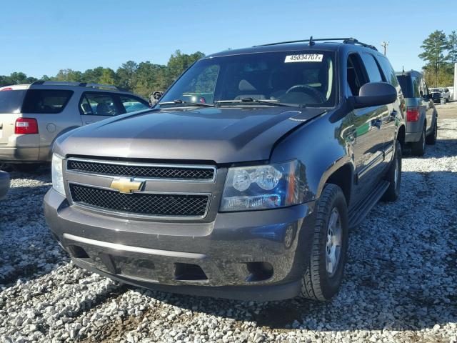 1GNSCAE01BR134200 - 2011 CHEVROLET TAHOE C150 GRAY photo 2