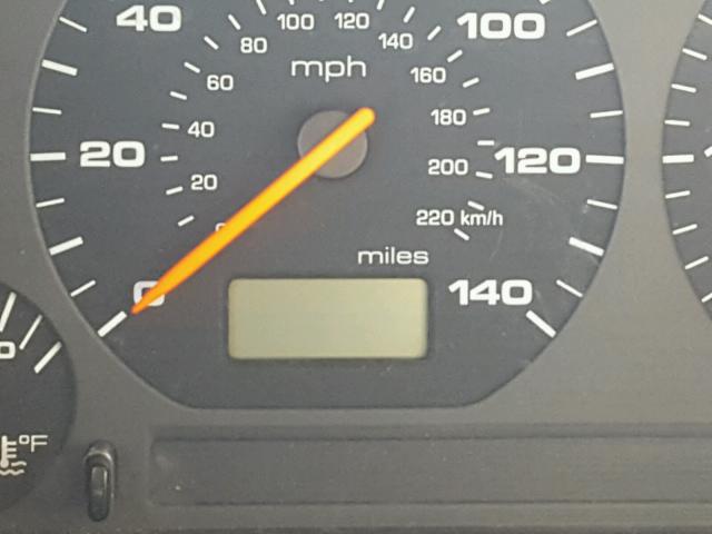 3VWDC21V01M814904 - 2001 VOLKSWAGEN CABRIO GLX 灰色 照片 8