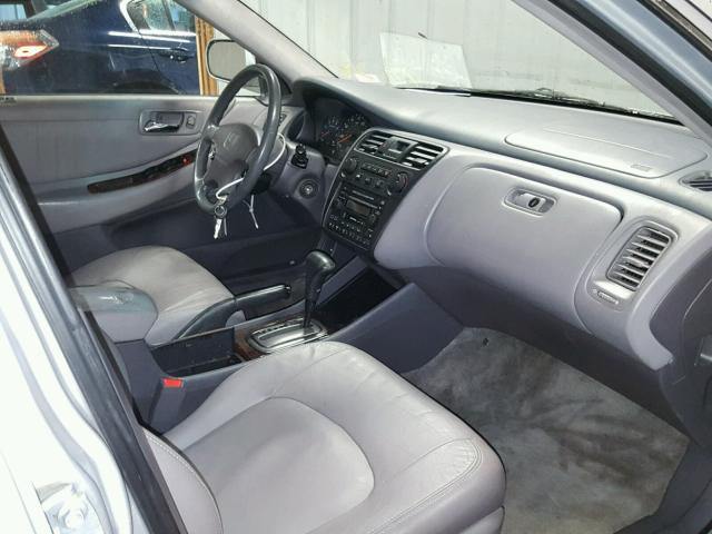 1HGCG56602A025139 - 2002 HONDA ACCORD EX SILVER photo 5