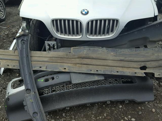 5UXFB53526LV24068 - 2006 BMW X5 4.4I SILVER photo 9