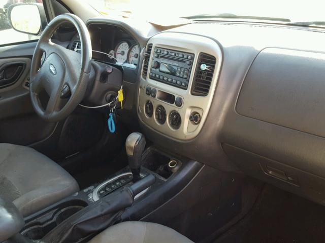 1FMYU03127KB17469 - 2007 FORD ESCAPE XLT WHITE photo 9