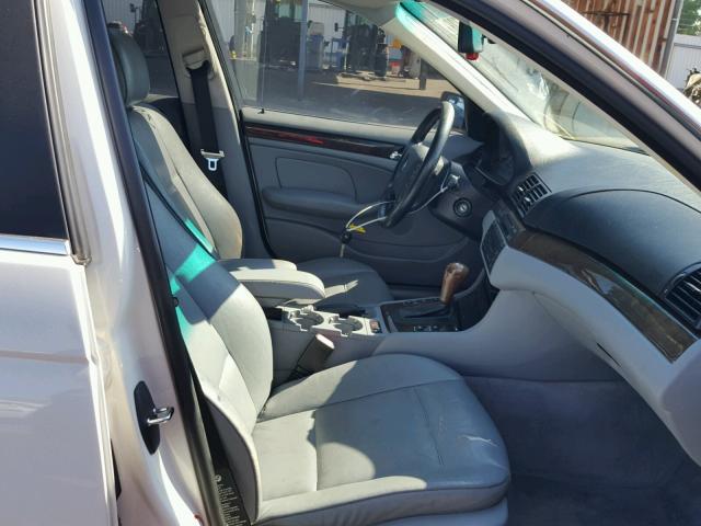 WBAAW334X1ET41815 - 2001 BMW 325 IT WHITE photo 5
